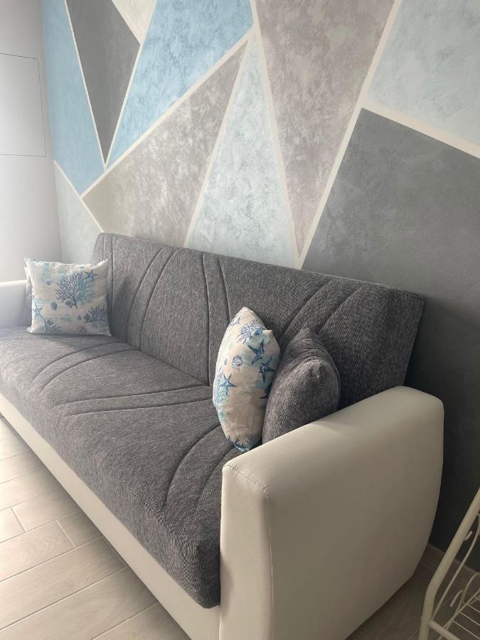 Casa Vacanze Manthy Posizione Centrale Bari Exteriör bild