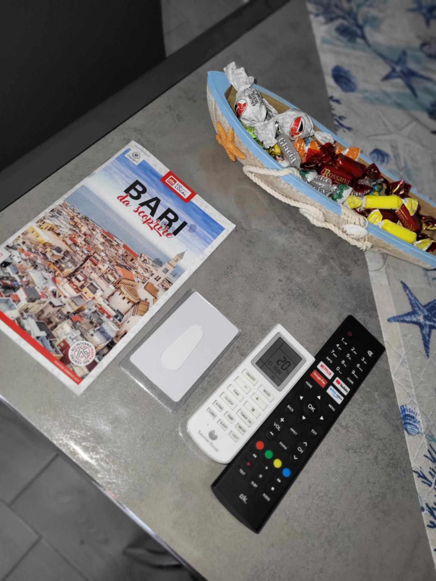Casa Vacanze Manthy Posizione Centrale Bari Exteriör bild