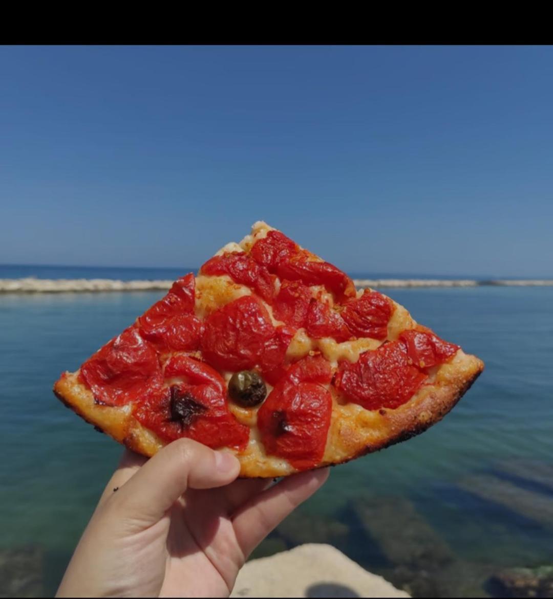 Casa Vacanze Manthy Posizione Centrale Bari Exteriör bild