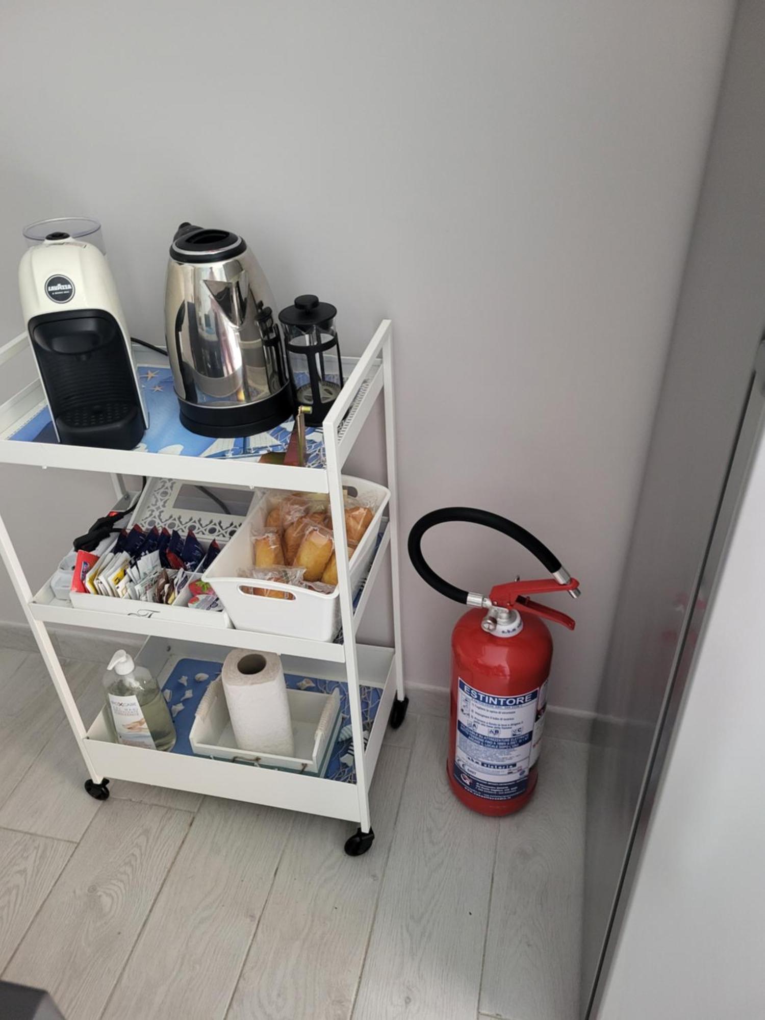 Casa Vacanze Manthy Posizione Centrale Bari Exteriör bild